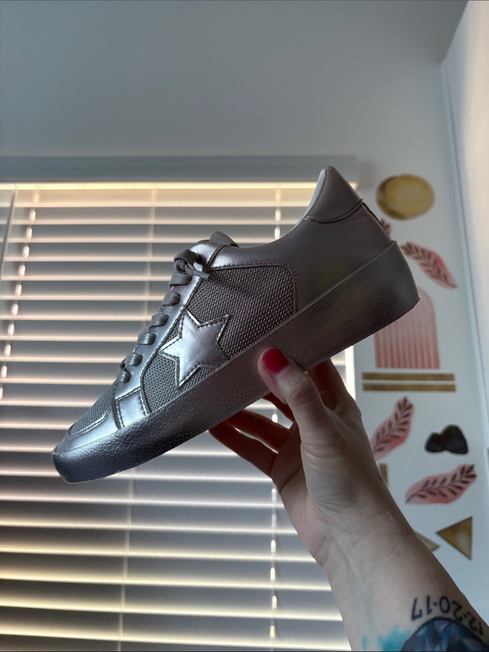 VH Vintage Havana Chrome Ombré Sneakers Size 7.5